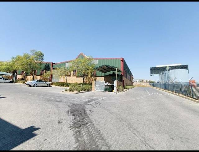 INDUSTRIAL PROPERTY TO RENT IN SAMRAND BUSINESS PARK